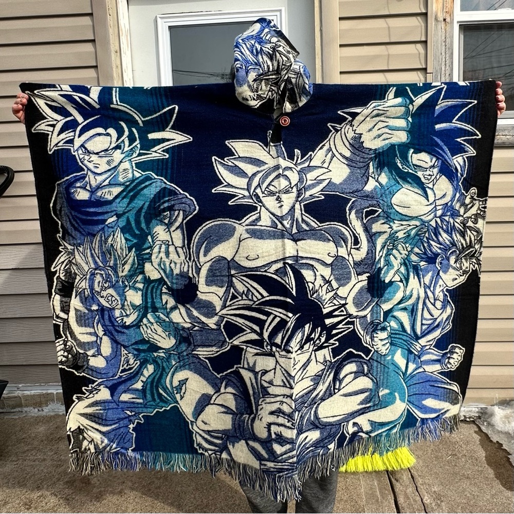 Anime Dragon Ball Z Goku Adult Unisex Warm Fall/Winter Mexican Style Poncho
